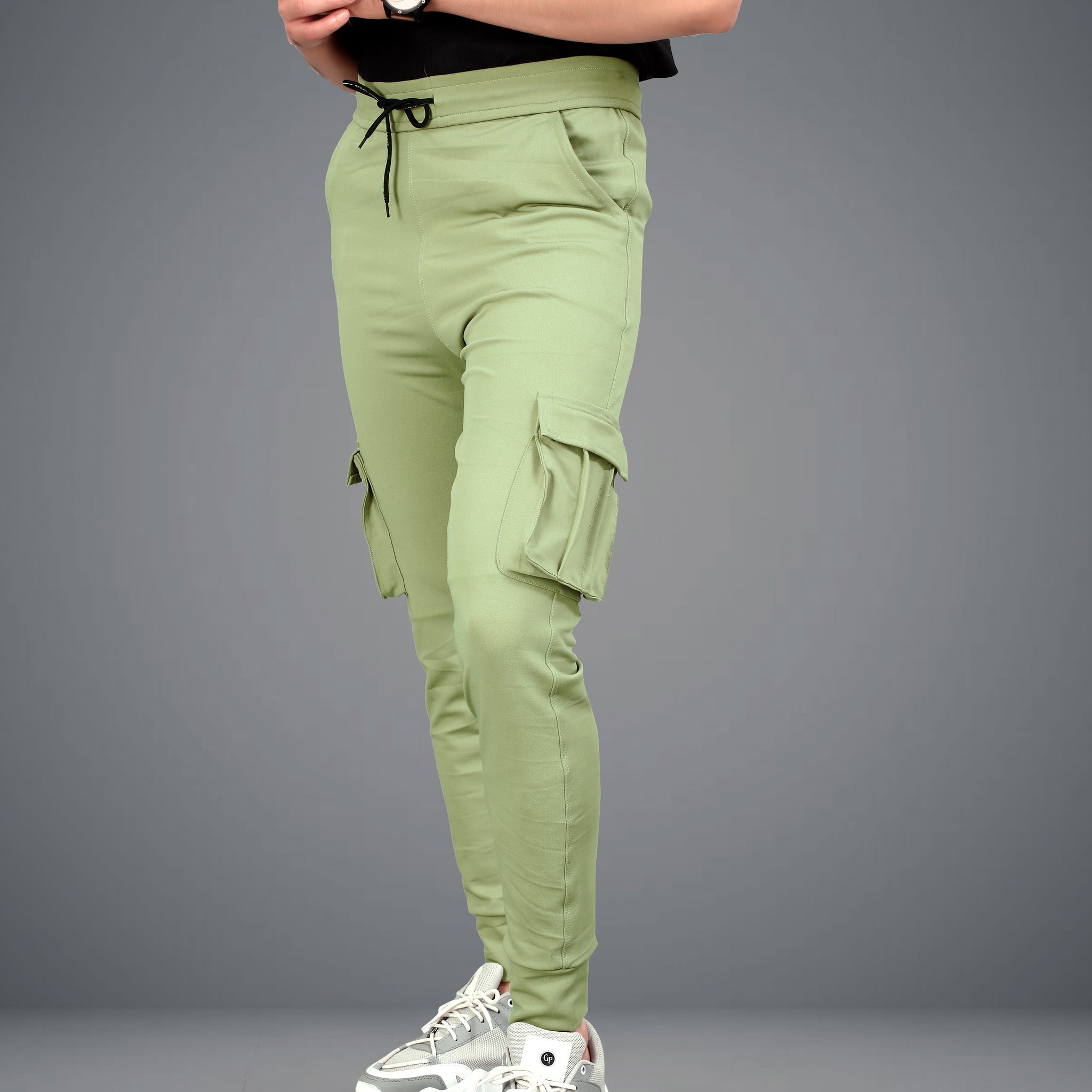 Lycra Blend Light Green Color Solid Men Track Pant